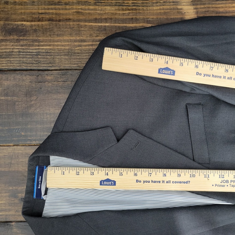 Croft Barrow Men's Sport Coat Blazer‎ Two Button Charcoal Gray Poly Blend 42R - Picture 4 of 13